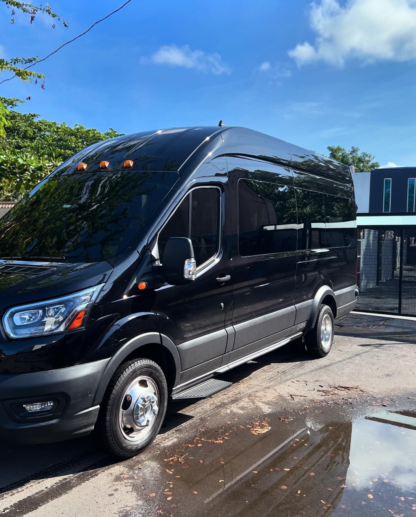 Private Yacht Transportation – Hassle-Free Pickups